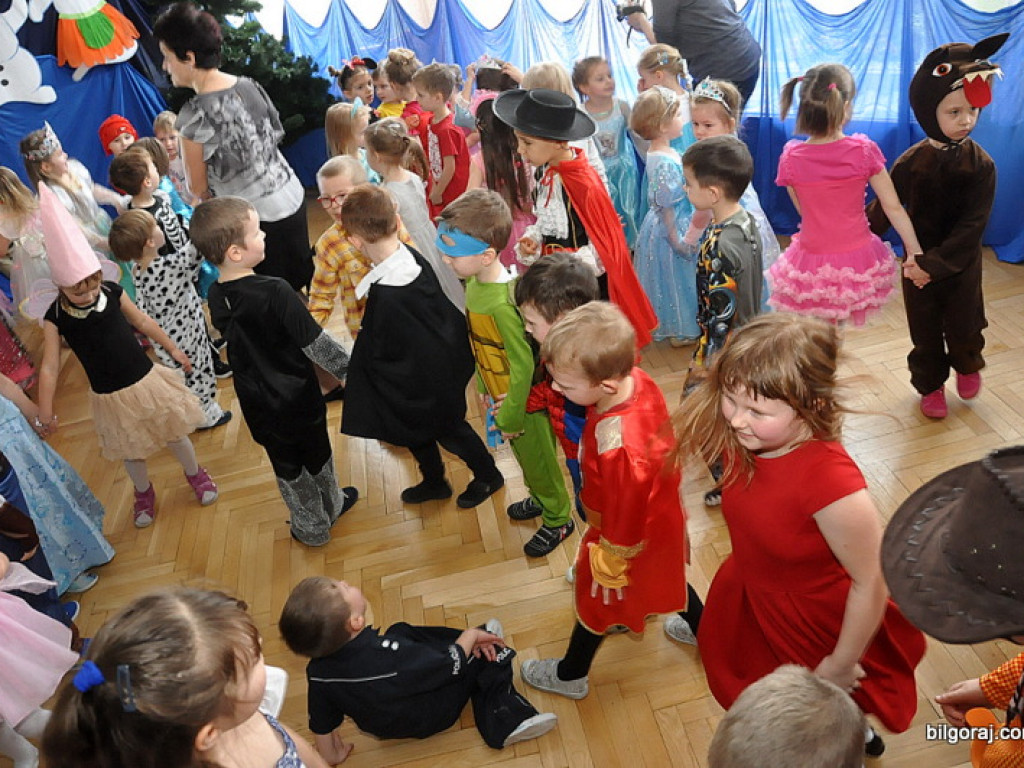 Karnawałowe szaleństwo na balu w Samorządowym Przedszkolu Nr 3 (FOTO)
