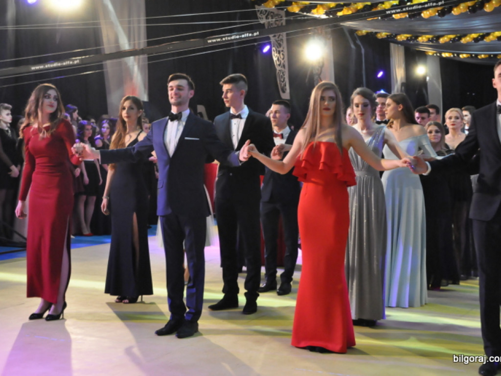 Bal studniówkowy w LO im. ONZ w Biłgoraju (FOTO, VIDEO)