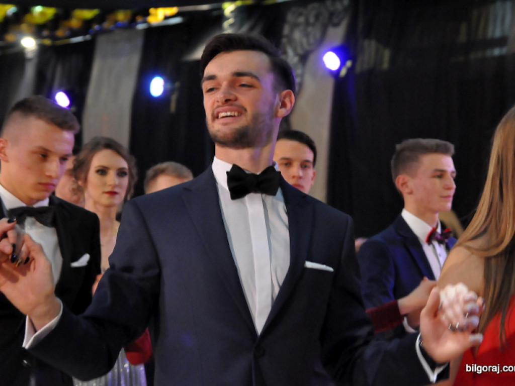 Bal studniówkowy w LO im. ONZ w Biłgoraju (FOTO, VIDEO)
