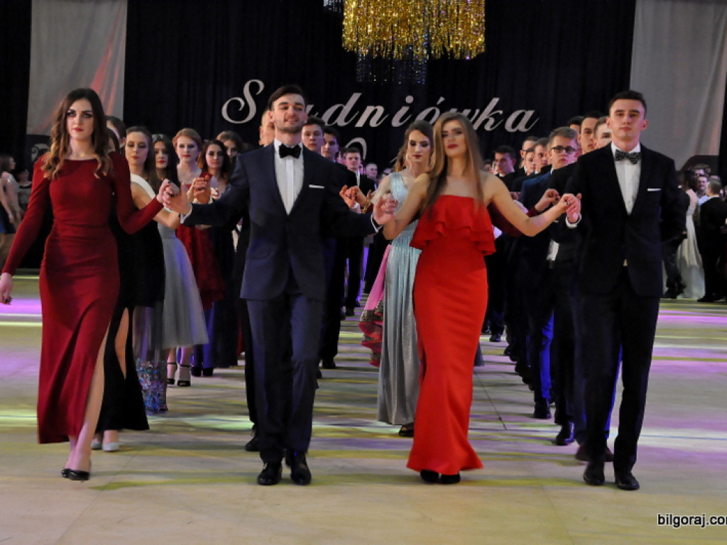 Bal studniówkowy w LO im. ONZ w Biłgoraju (FOTO, VIDEO)