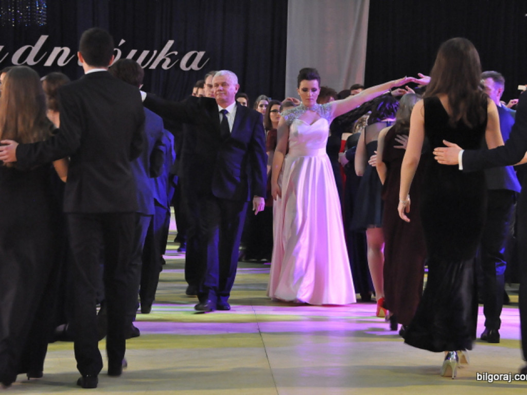 Bal studniówkowy w LO im. ONZ w Biłgoraju (FOTO, VIDEO)