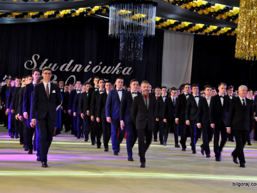 Bal studniówkowy w LO im. ONZ w Biłgoraju (FOTO, VIDEO)