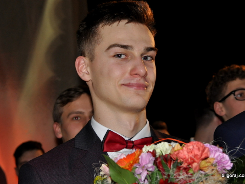 Bal studniówkowy w LO im. ONZ w Biłgoraju (FOTO, VIDEO)