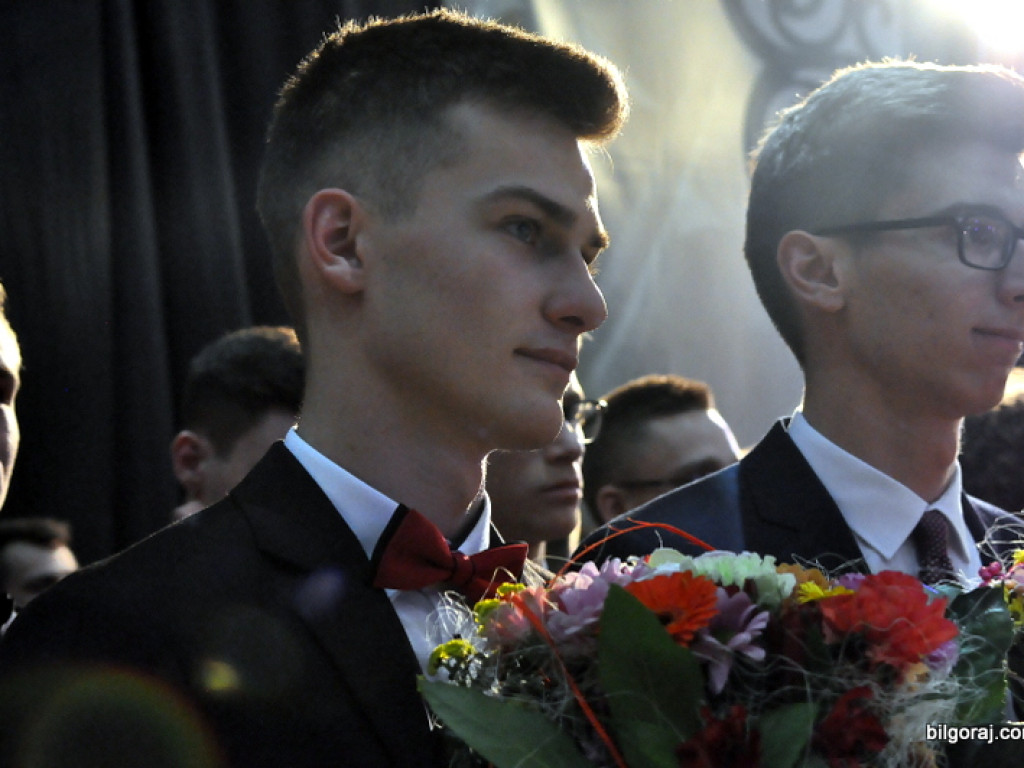 Bal studniówkowy w LO im. ONZ w Biłgoraju (FOTO, VIDEO)