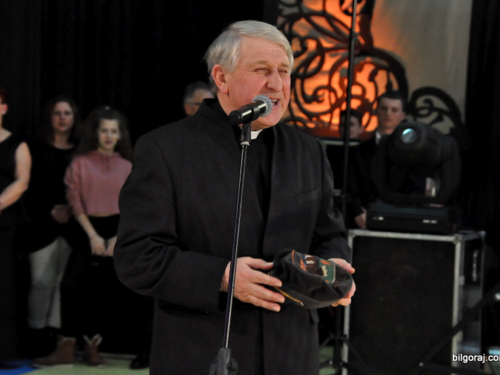 Bal studniówkowy w LO im. ONZ w Biłgoraju (FOTO, VIDEO)
