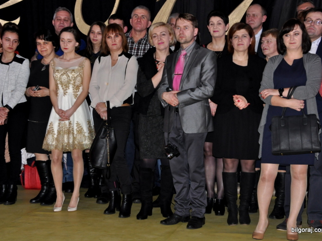 Bal studniówkowy w LO im. ONZ w Biłgoraju (FOTO, VIDEO)