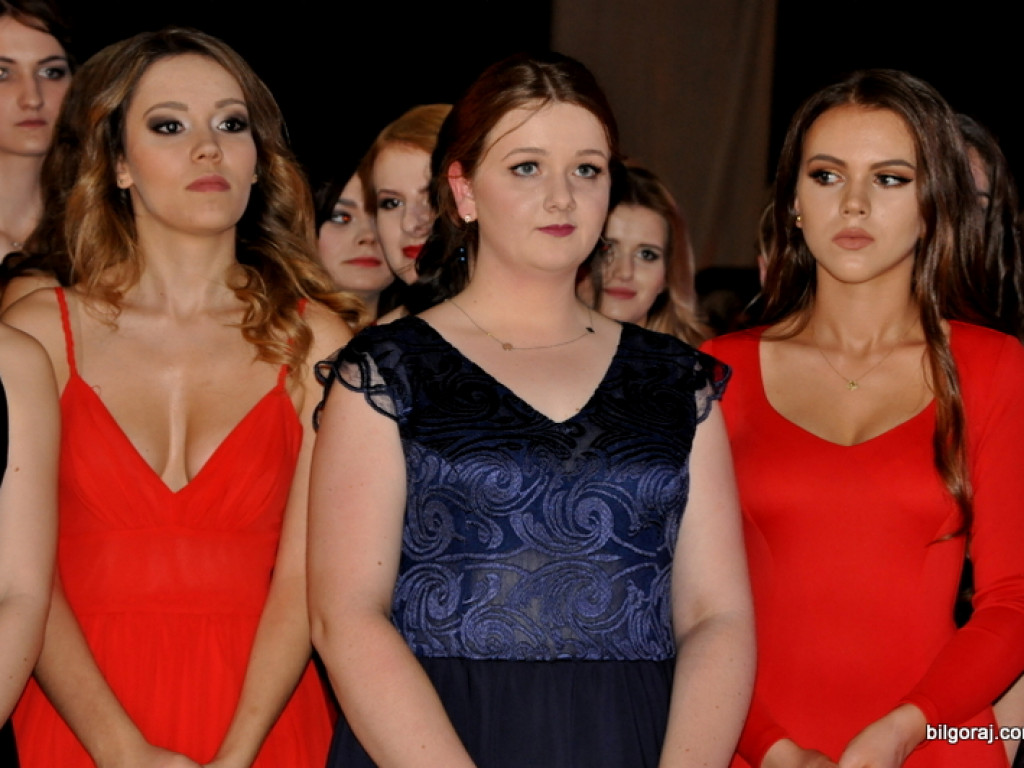 Bal studniówkowy w LO im. ONZ w Biłgoraju (FOTO, VIDEO)