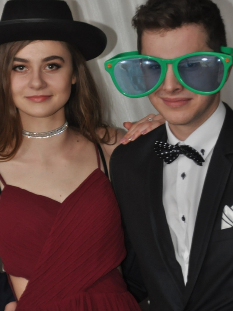Bal studniówkowy w LO im. ONZ w Biłgoraju (FOTO, VIDEO)