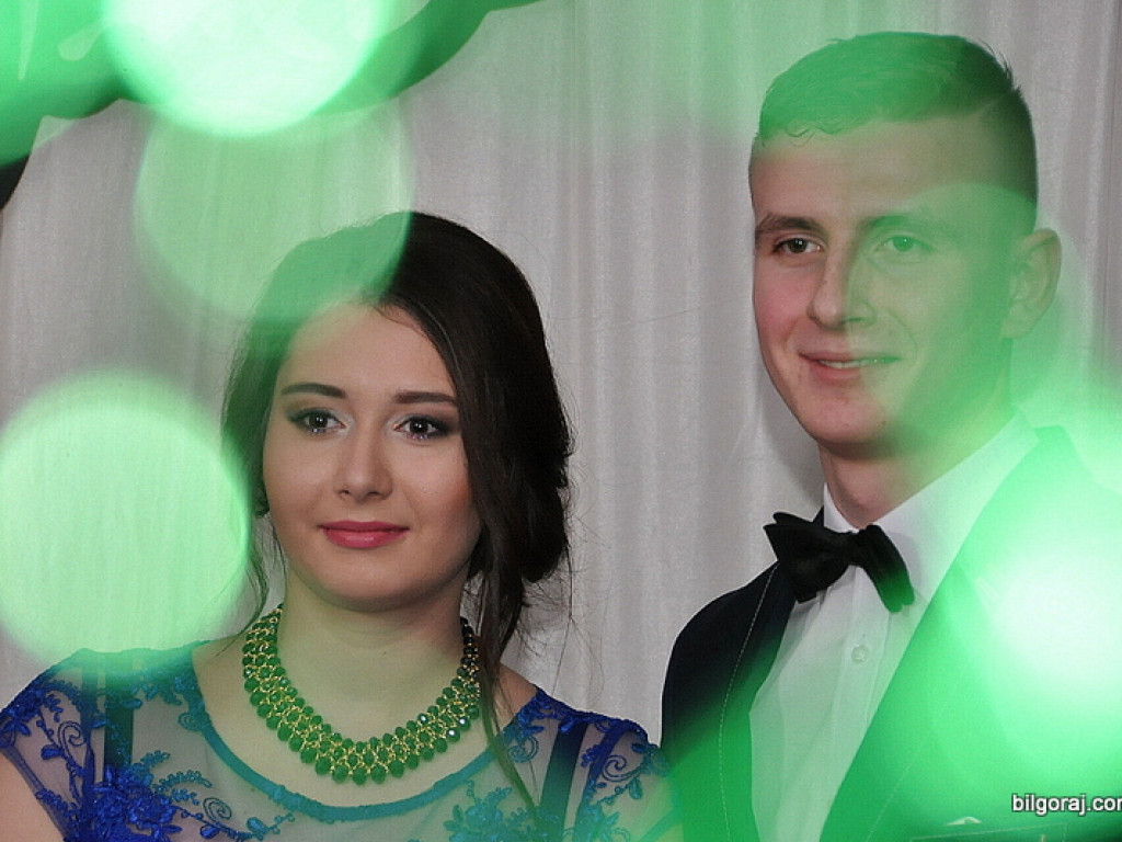 Bal studniówkowy w LO im. ONZ w Biłgoraju (FOTO, VIDEO)