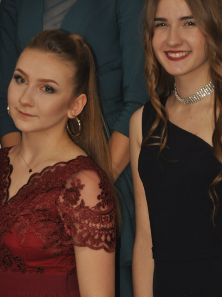 Bal studniówkowy w LO im. ONZ w Biłgoraju (FOTO, VIDEO)