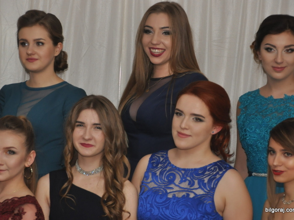 Bal studniówkowy w LO im. ONZ w Biłgoraju (FOTO, VIDEO)