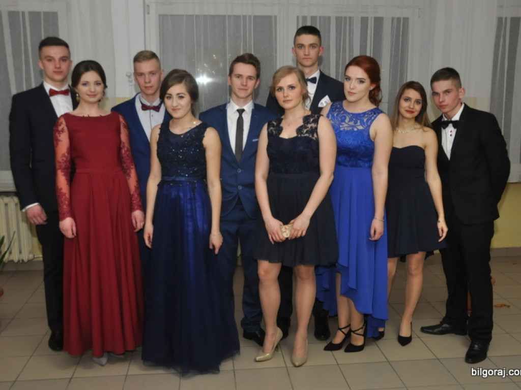 Bal studniówkowy w LO im. ONZ w Biłgoraju (FOTO, VIDEO)