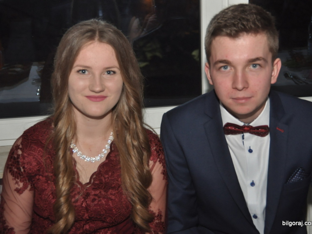 Bal studniówkowy w LO im. ONZ w Biłgoraju (FOTO, VIDEO)