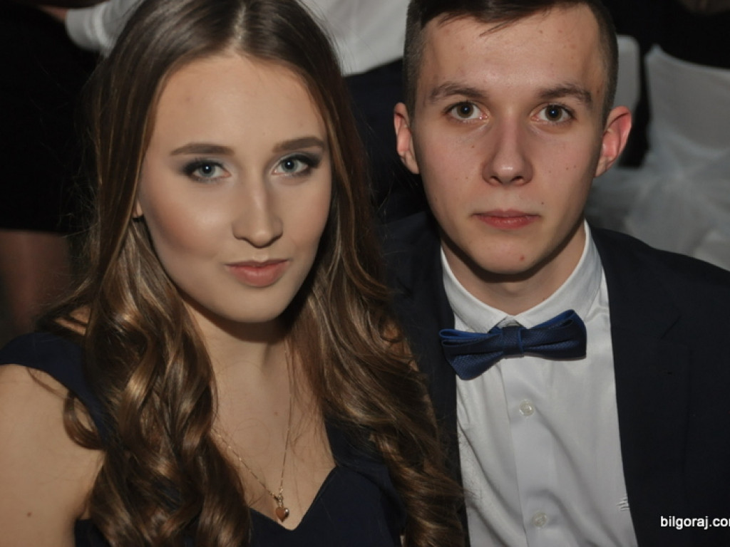 Bal studniówkowy w LO im. ONZ w Biłgoraju (FOTO, VIDEO)