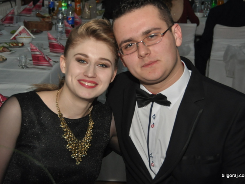 Bal studniówkowy w LO im. ONZ w Biłgoraju (FOTO, VIDEO)