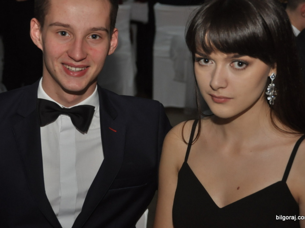 Bal studniówkowy w LO im. ONZ w Biłgoraju (FOTO, VIDEO)