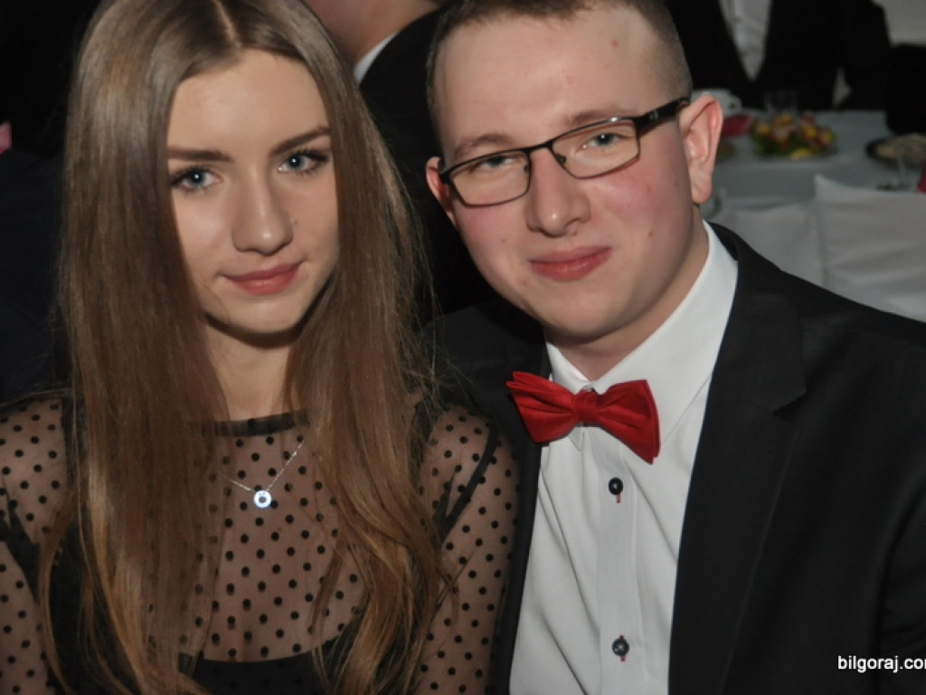 Bal studniówkowy w LO im. ONZ w Biłgoraju (FOTO, VIDEO)
