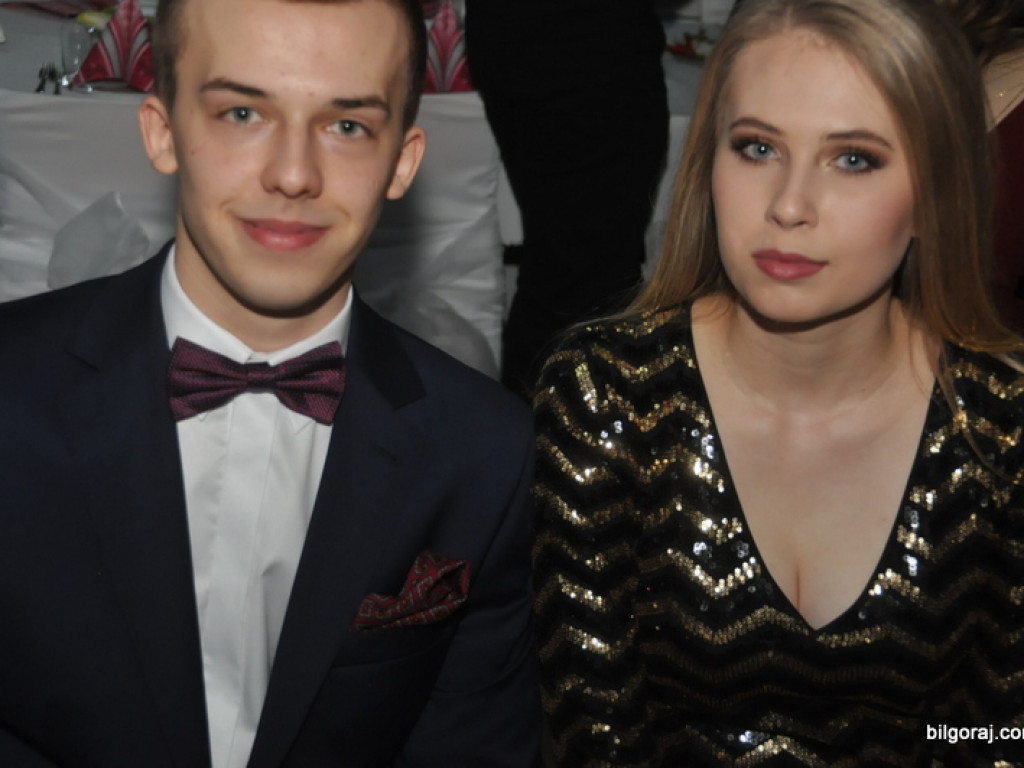Bal studniówkowy w LO im. ONZ w Biłgoraju (FOTO, VIDEO)