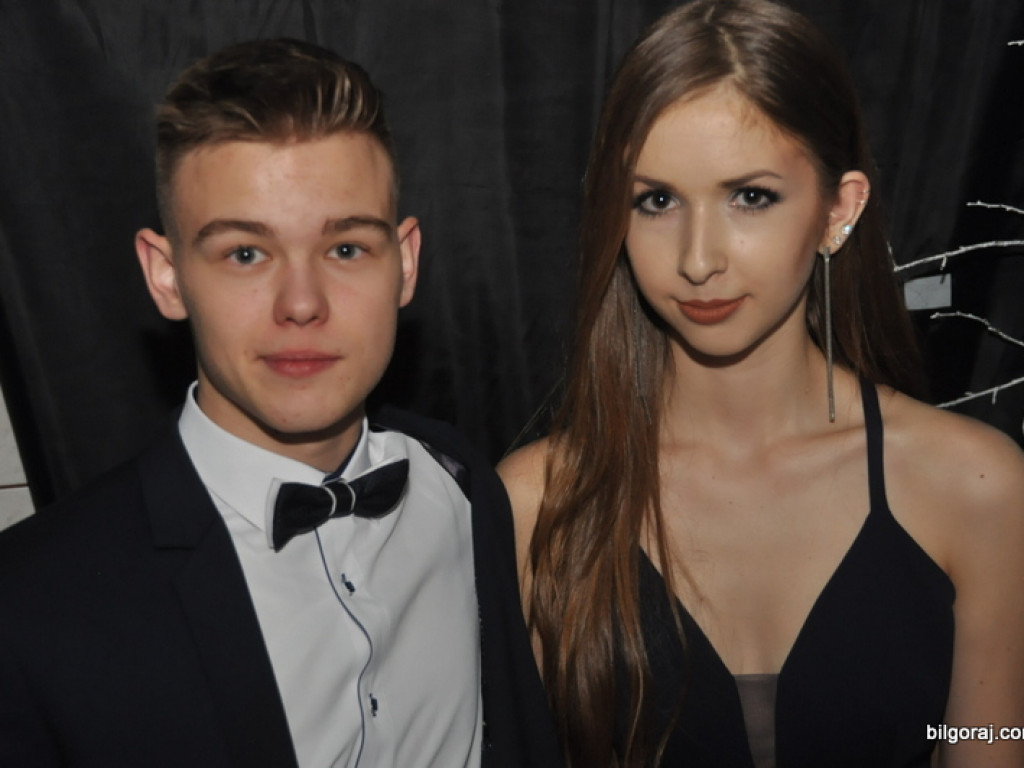 Bal studniówkowy w LO im. ONZ w Biłgoraju (FOTO, VIDEO)