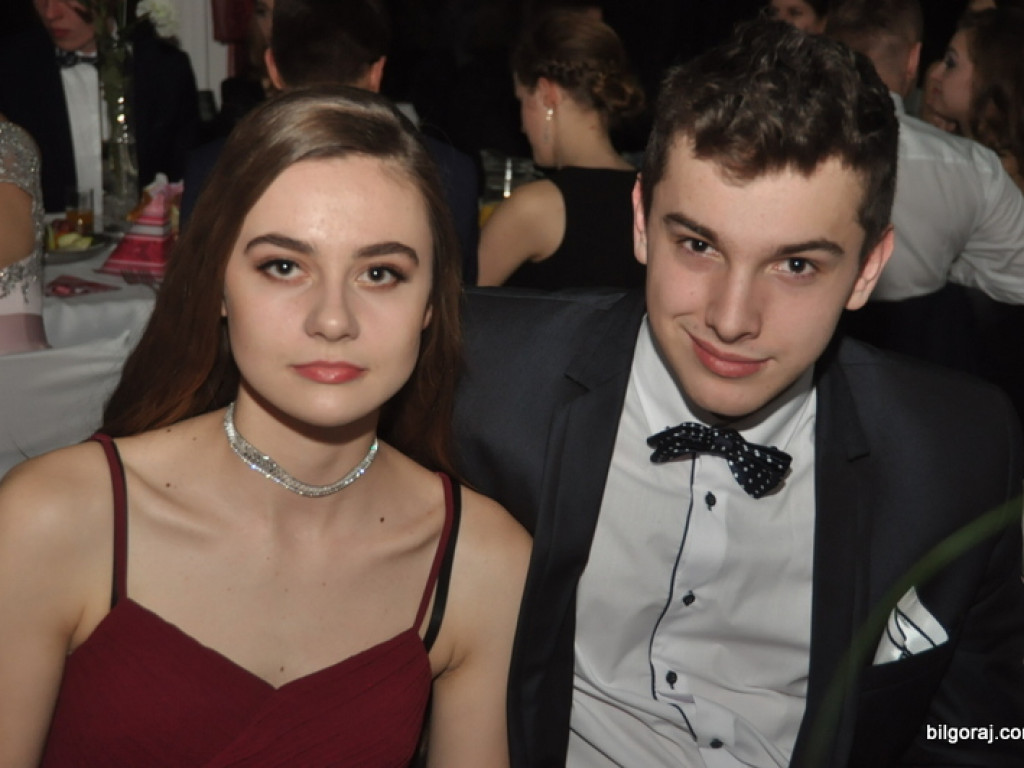 Bal studniówkowy w LO im. ONZ w Biłgoraju (FOTO, VIDEO)