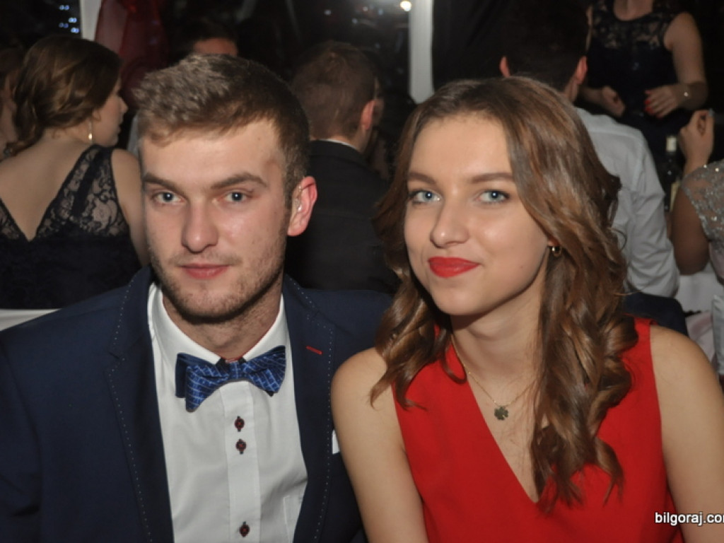 Bal studniówkowy w LO im. ONZ w Biłgoraju (FOTO, VIDEO)