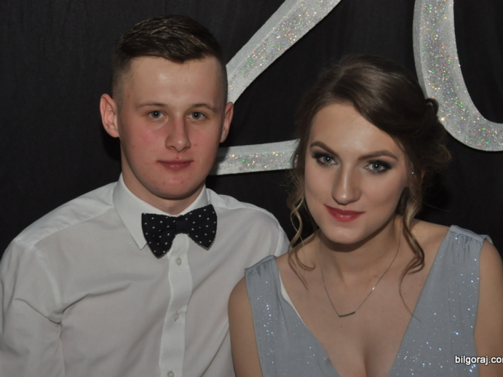 Bal studniówkowy w LO im. ONZ w Biłgoraju (FOTO, VIDEO)