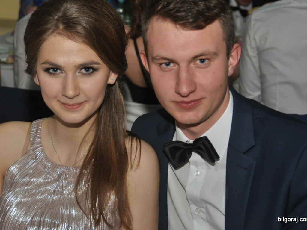 Bal studniówkowy w LO im. ONZ w Biłgoraju (FOTO, VIDEO)