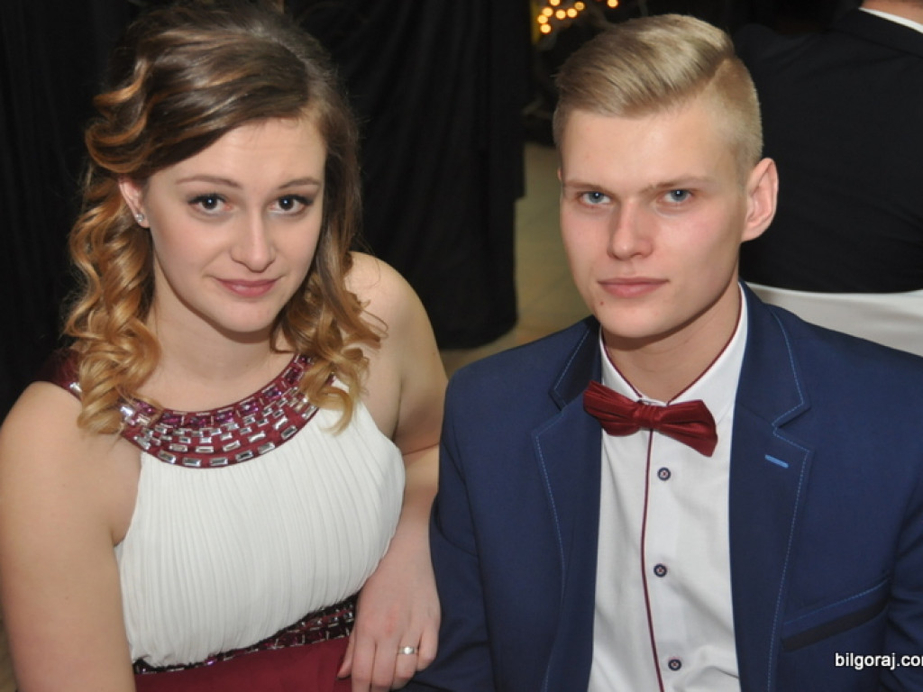 Bal studniówkowy w LO im. ONZ w Biłgoraju (FOTO, VIDEO)