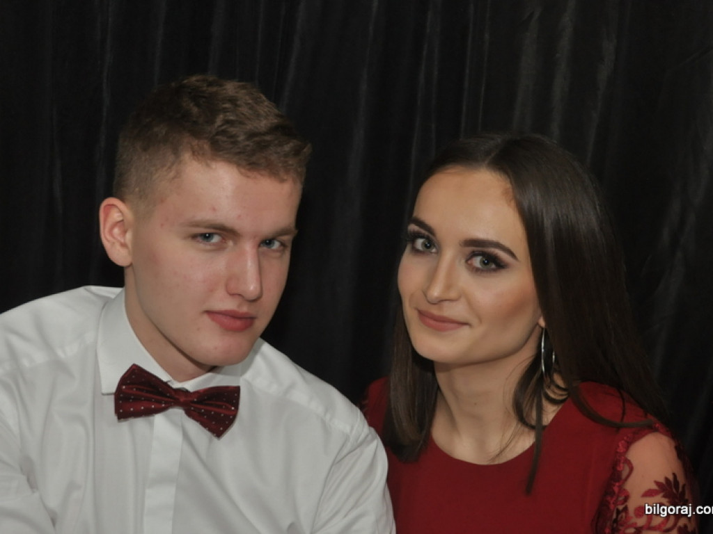 Bal studniówkowy w LO im. ONZ w Biłgoraju (FOTO, VIDEO)