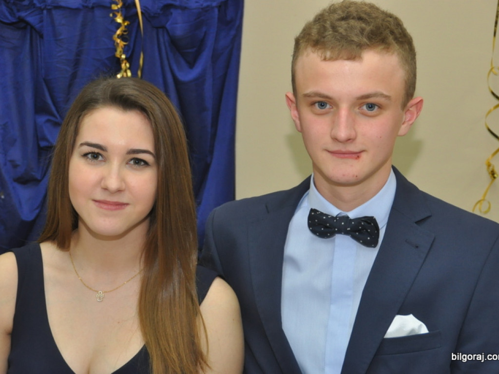Bal studniówkowy w LO im. ONZ w Biłgoraju (FOTO, VIDEO)