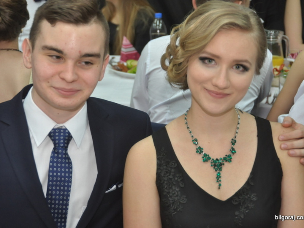 Bal studniówkowy w LO im. ONZ w Biłgoraju (FOTO, VIDEO)
