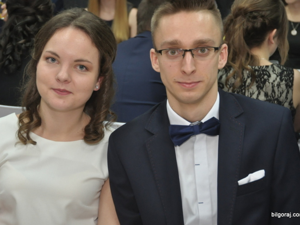 Bal studniówkowy w LO im. ONZ w Biłgoraju (FOTO, VIDEO)
