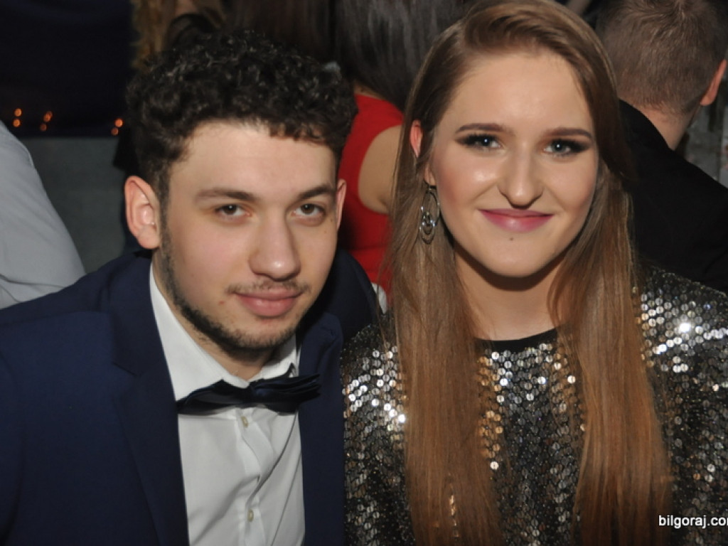 Bal studniówkowy w LO im. ONZ w Biłgoraju (FOTO, VIDEO)