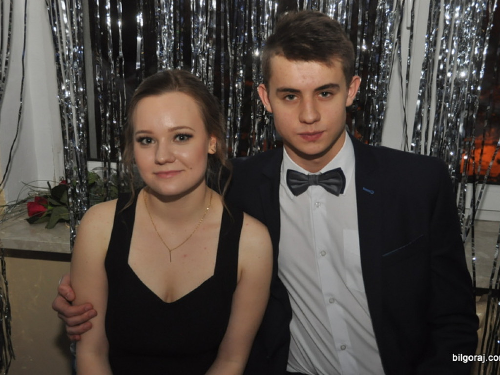 Bal studniówkowy w LO im. ONZ w Biłgoraju (FOTO, VIDEO)