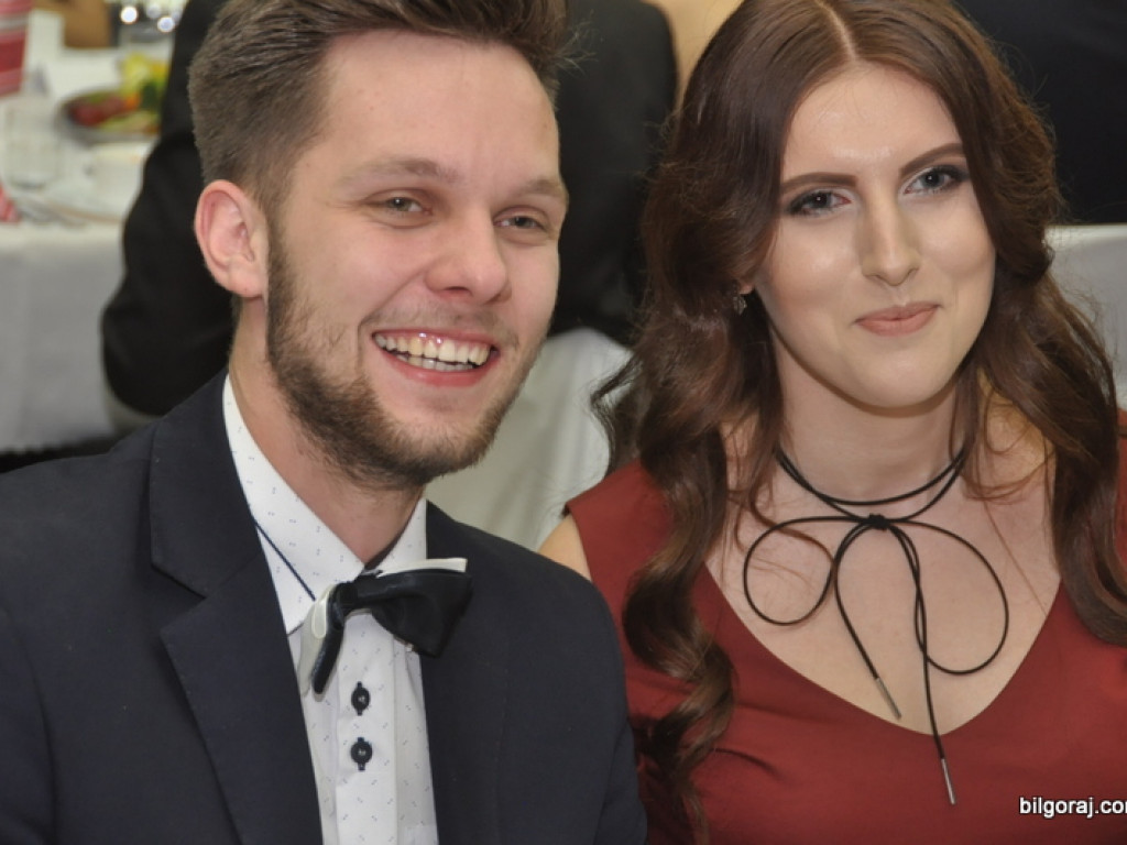 Bal studniówkowy w LO im. ONZ w Biłgoraju (FOTO, VIDEO)
