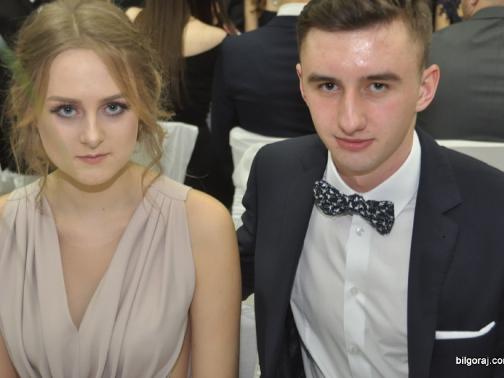 Bal studniówkowy w LO im. ONZ w Biłgoraju (FOTO, VIDEO)