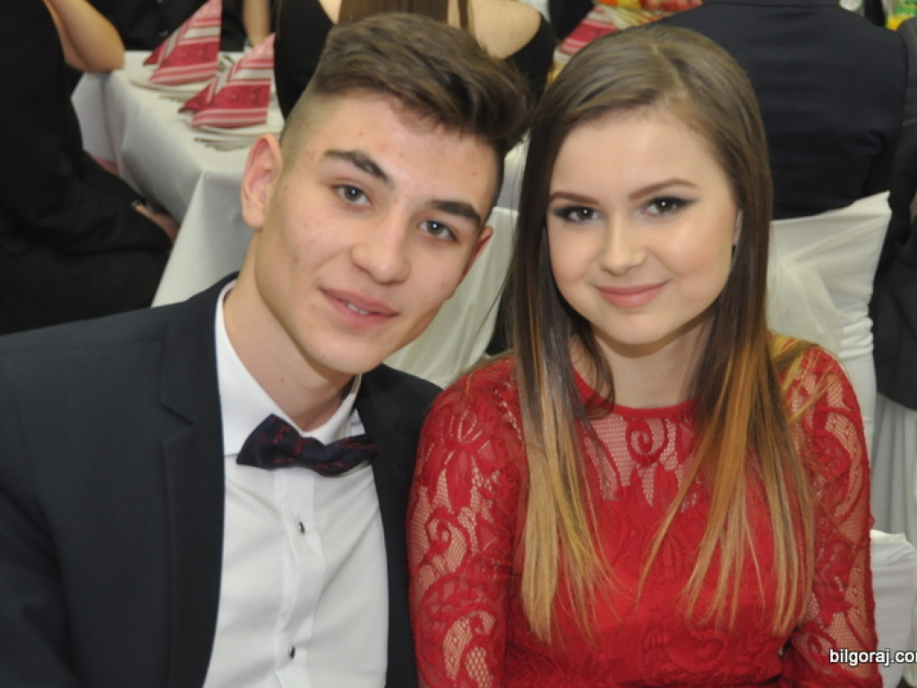 Bal studniówkowy w LO im. ONZ w Biłgoraju (FOTO, VIDEO)