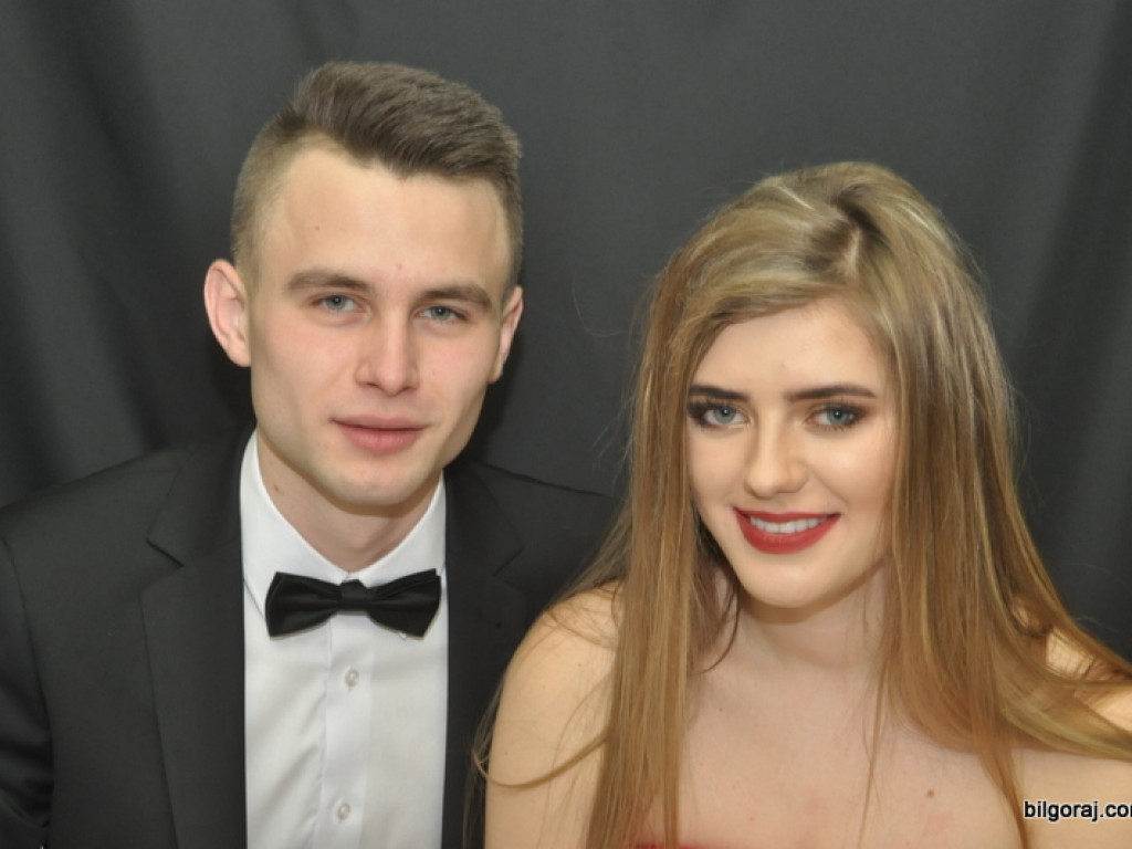 Bal studniówkowy w LO im. ONZ w Biłgoraju (FOTO, VIDEO)