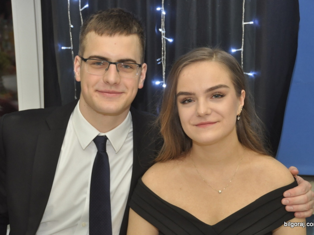 Bal studniówkowy w LO im. ONZ w Biłgoraju (FOTO, VIDEO)