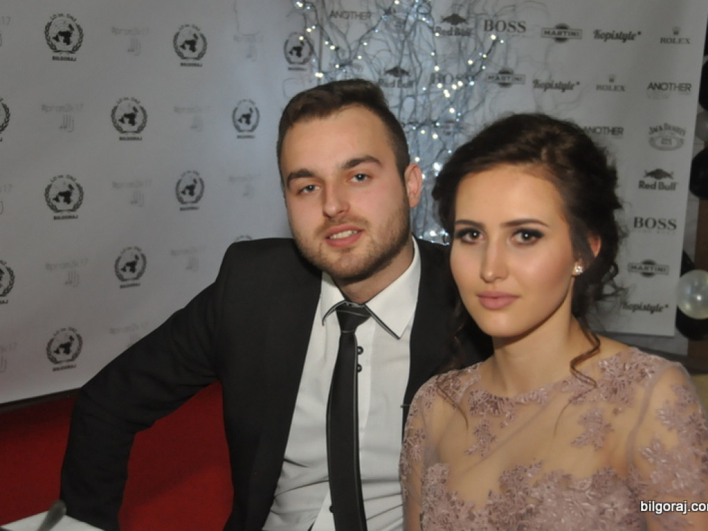 Bal studniówkowy w LO im. ONZ w Biłgoraju (FOTO, VIDEO)