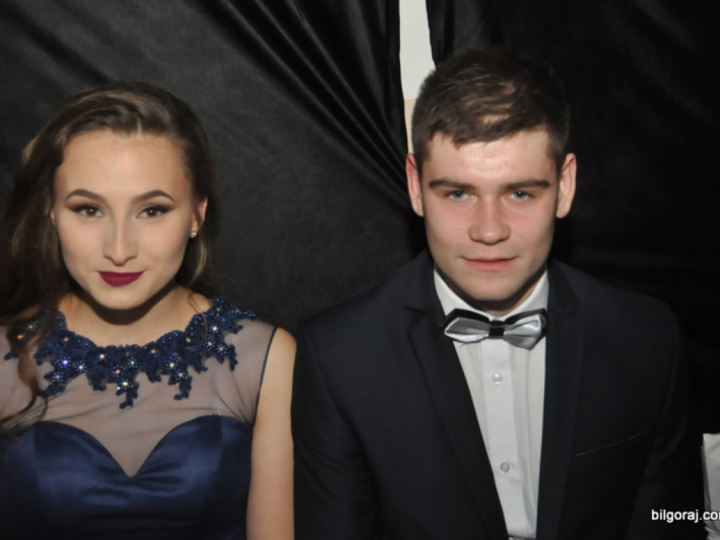 Bal studniówkowy w LO im. ONZ w Biłgoraju (FOTO, VIDEO)