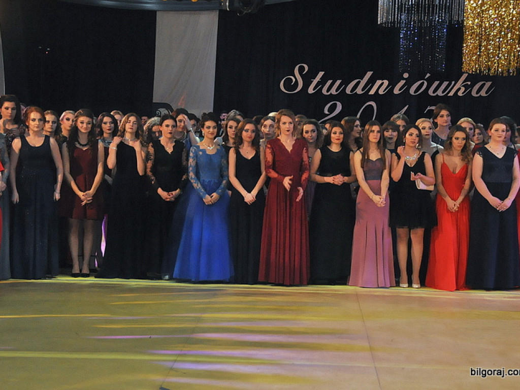 Bal studniówkowy w LO im. ONZ w Biłgoraju (FOTO, VIDEO)