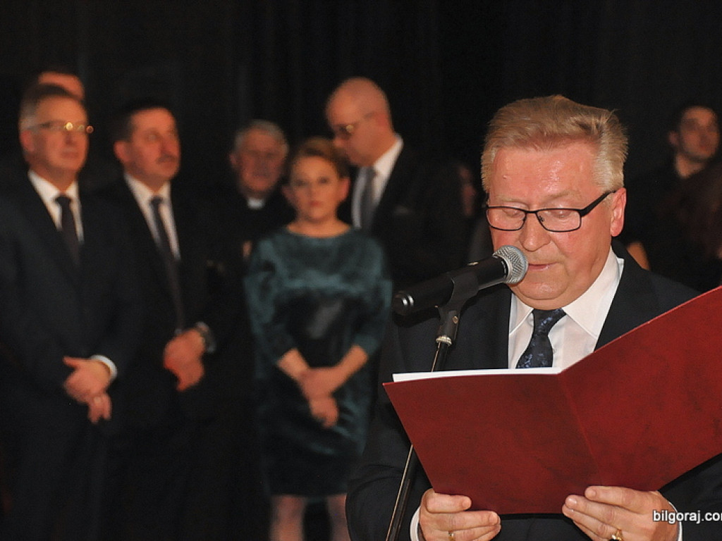 Bal studniówkowy w LO im. ONZ w Biłgoraju (FOTO, VIDEO)