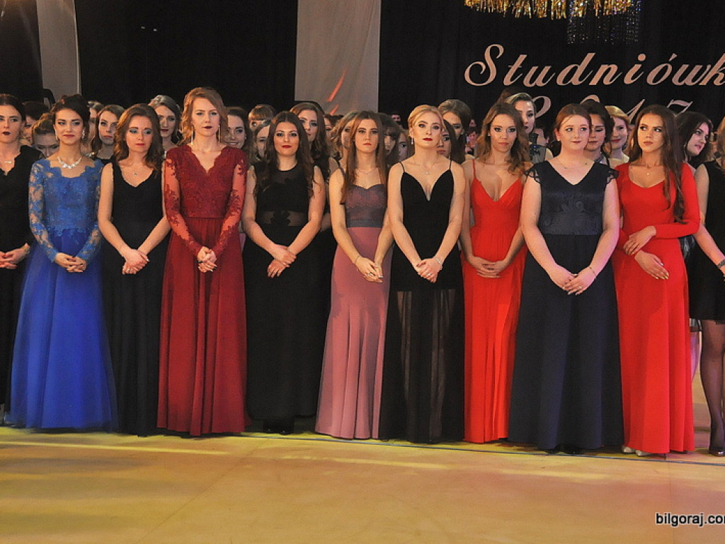 Bal studniówkowy w LO im. ONZ w Biłgoraju (FOTO, VIDEO)