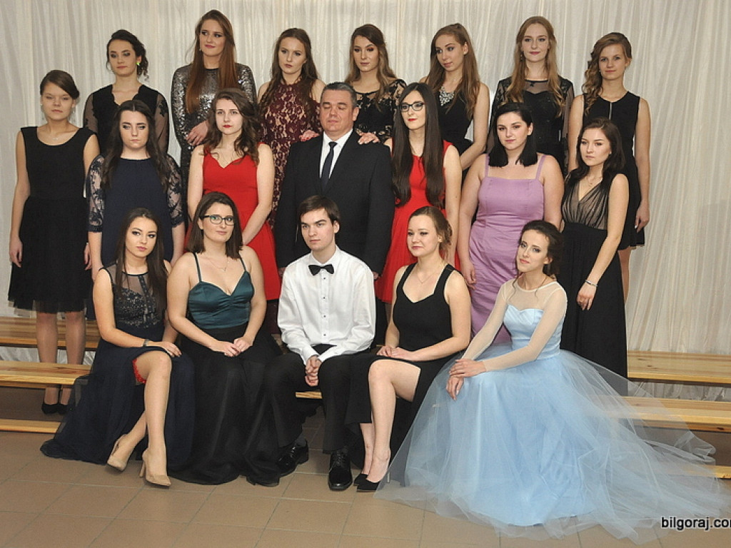 Bal studniówkowy w LO im. ONZ w Biłgoraju (FOTO, VIDEO)