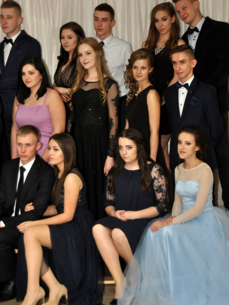 Bal studniówkowy w LO im. ONZ w Biłgoraju (FOTO, VIDEO)