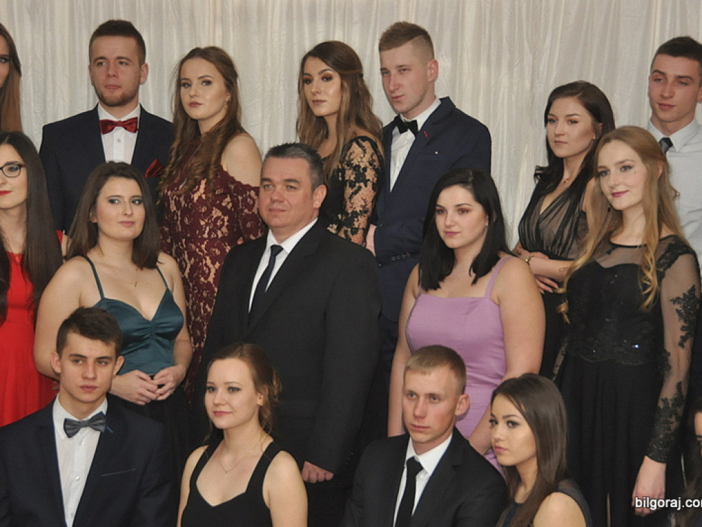 Bal studniówkowy w LO im. ONZ w Biłgoraju (FOTO, VIDEO)