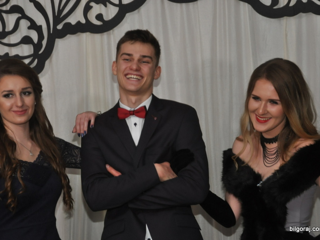 Bal studniówkowy w LO im. ONZ w Biłgoraju (FOTO, VIDEO)