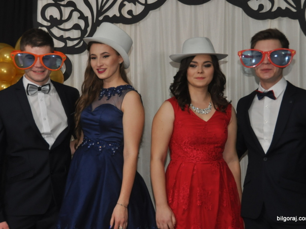 Bal studniówkowy w LO im. ONZ w Biłgoraju (FOTO, VIDEO)