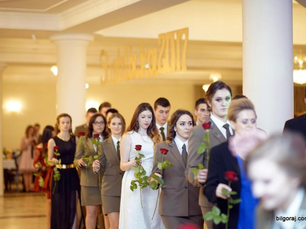 Bal studniówkowy ZSL w Obszy (FOTO, VIDEO)